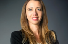 Jolani de la Porte: MIT Sloan Alum Reflects on the Effect of Healthcare Lab on Her Career