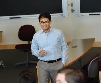 Vivek Farias 